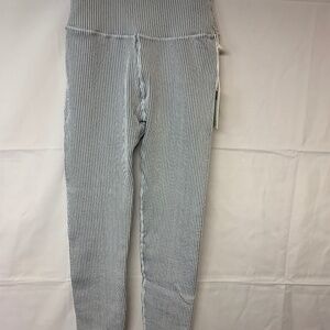 Good American leggings SZ 3/4 striped compression quick dry exercise lounge NWT